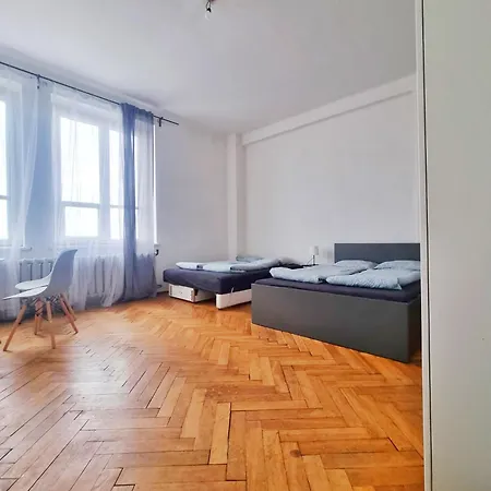 Nice Room In Old Town Krakow-2